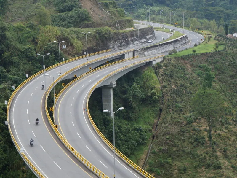 avance clave para la seguridad vial y el desarrollo en el eje cafetero img 1671