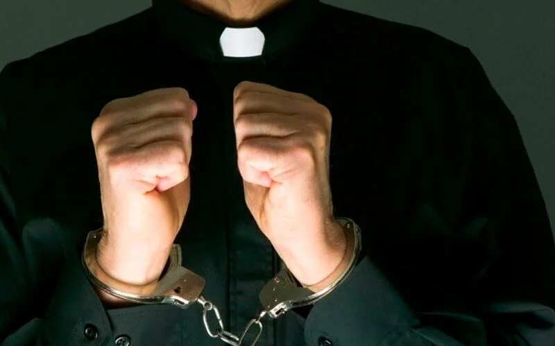 condenan a sacerdote que abuso sexualmente a activista feminista en una iglesia 12ju