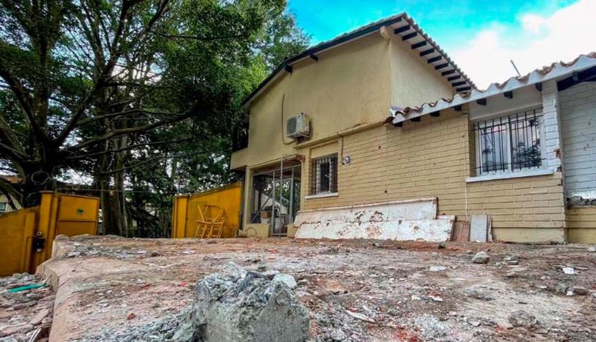 demolicion de la casa museo de pablo escobar en medellin pabloe