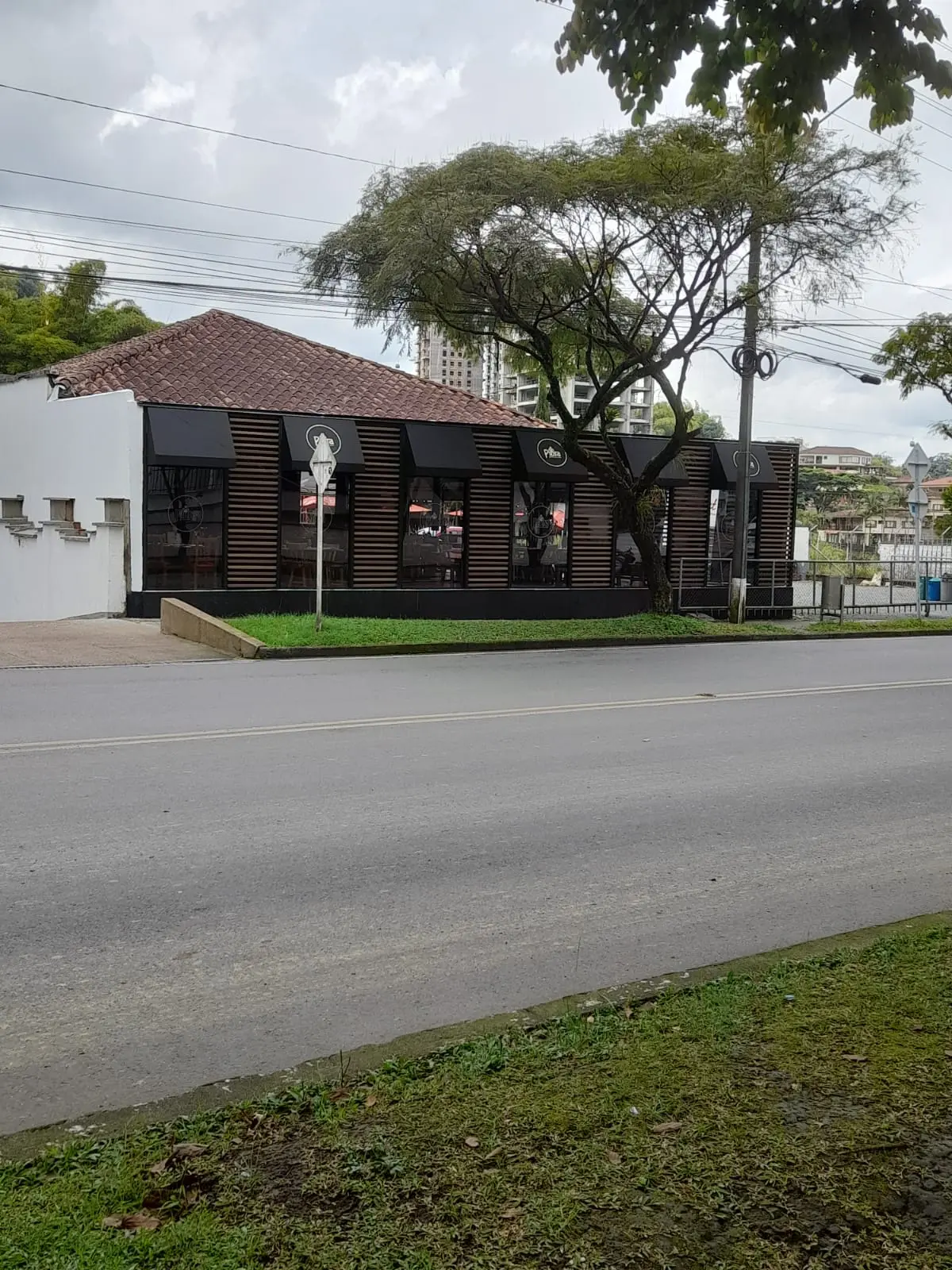 Hace seis meses notificaron al inspector Sebastián Ramírez que el restaurante Piura construyó sin licencia y aún no actúa 3 hace seis meses notificaron al inspector sebastian ramirez que el restaurante piura construyo sin licencia y aun no actua image 3