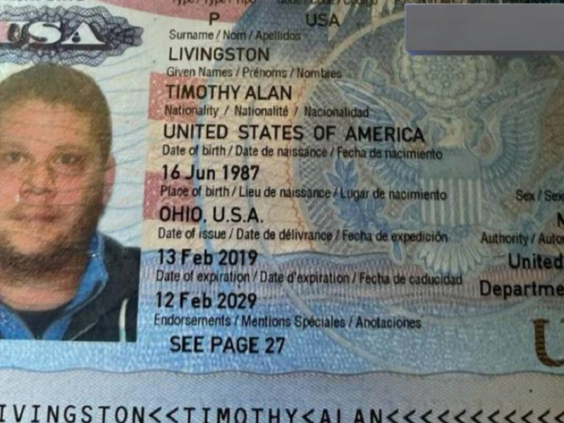 abren investigacion a agentes de policia que capturaron y trasladaron a timothy alan livingston web 64