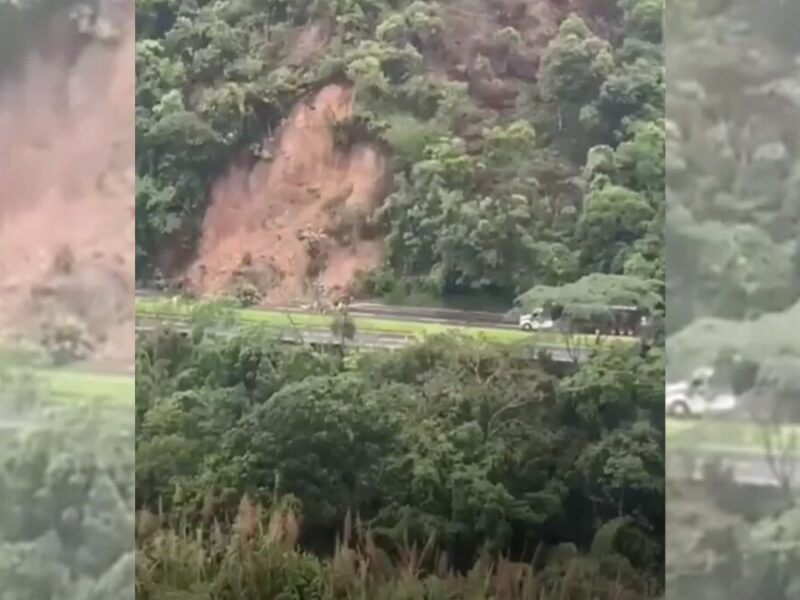 ¡impresionante! En video quedó registrado el momento del derrumbe en la vía Ibagué – Bogotá