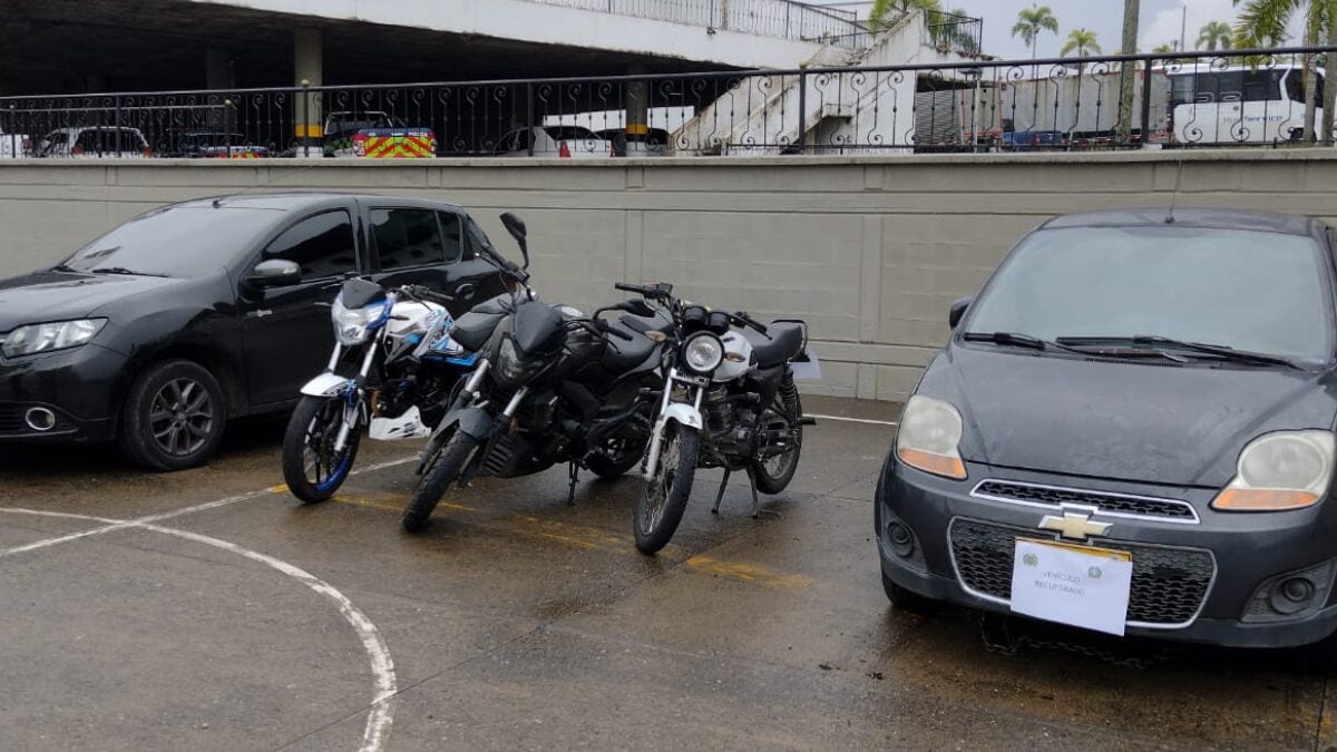 la policia metropolitana logra la recuperacion de tres motos y dos carros que habian sido hurtados la policia metropolitana logra la recuperacion de tres motos y dos carros que habian sido hurtados we