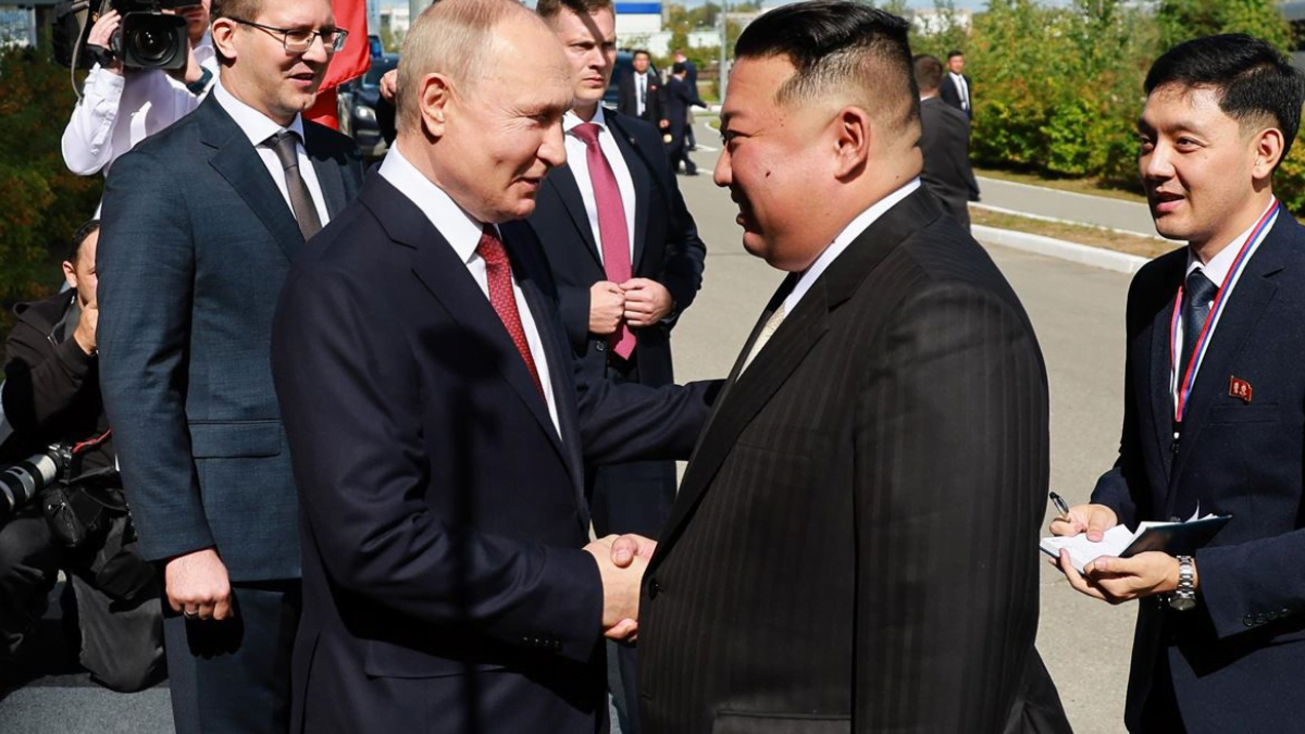 asi fue el recibimiento del presidente putin en su visita a corea del norte web 20240618 103838 0000