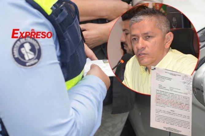 director de transito denuncia en fiscalia a funcionario por falsedad en documentos clpj78hdsysaubdasfasd