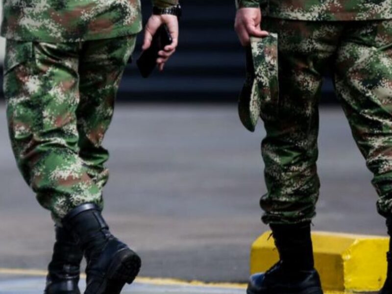 Mueren seis militares tras caer en campo minado en Valdivia, Antioquia