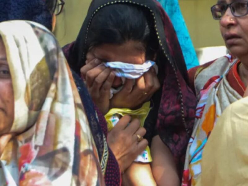 116 muertos por la estampida tras una ceremonia religiosa en la India
