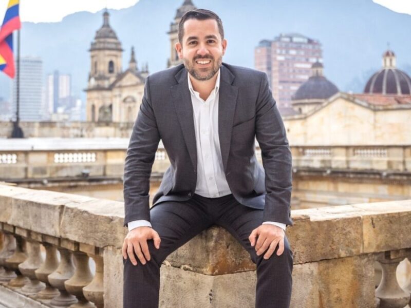 el representante a la camara alejandro garcia nos respondio que ha hecho en su segundo ano en el congreso el representante a la camara alejandro garcia nos respondio que ha hecho en su segundo ano en 1 1