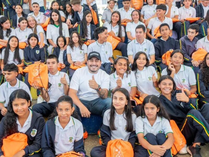 guatica recibio nueva cubierta para cancha multiple y 1 000 kits escolares copia de web 2024 08 05t184826.075