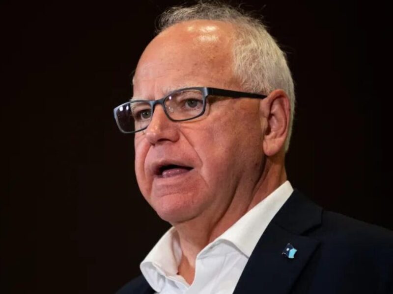 kamala harris elige a tim walz como companero de formula para las elecciones de noviembre kamala harris elige a tim walz como companero de formula para las elecciones de noviembre web 2024 08 06t16163