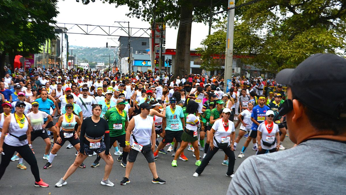 la viii version de la caminata 6k y la carrera 10 k cerro con broche de oro la programacion de las fiestas de la cosecha en pereira copia de web 2024 09 02t195422.792