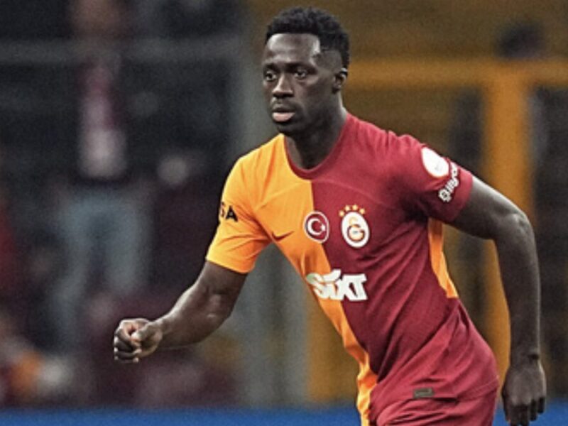 Davinson Sánchez: el defensor colombiano en la mira del Real Madrid tras su gran temporada en Galatasaray