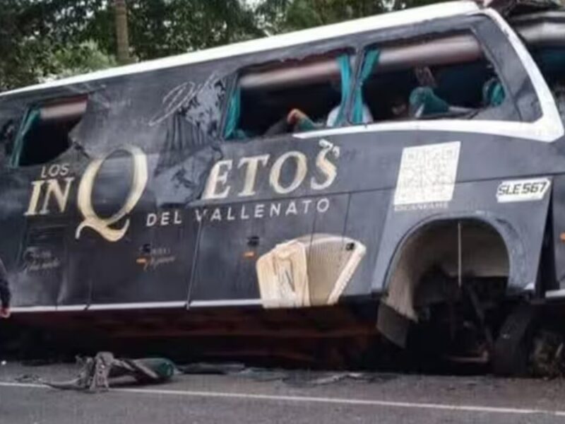 accidente de bus con emblemas de los inquietos del vallenato deja un fallecido y varios heridos en antioquia accidente de bus con emblemas de los inquietos del vallenato deja un fallecido y varios her