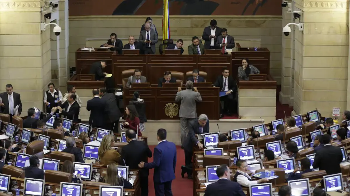 reforma politica fue aprobada en tercer debate en el senado reforma politica fue aprobada en tercer debate en el senado web 85