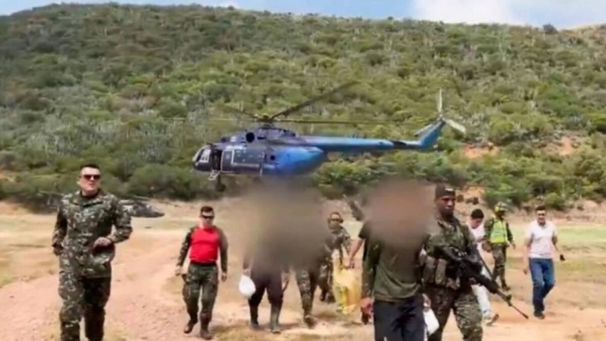 oleada de deserciones en el catatumbo mas de 20 disidentes se entregan al ejercito oleada de deserciones en el catatumbo mas de 20 disidentes se entregan al ejercito web 2025 01 22t144229.834