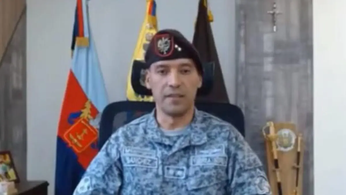 https://elexpreso.co/wp-content/uploads/2025/02/gustavo-petro-nombra-al-general-pedro-sanchez-como-nuevo-ministro-de-defensa-gustavo-petro-nombra-al-general-pedro-sanchez-como-nuevo-ministro-de-defensa-web-42.jpg.webp