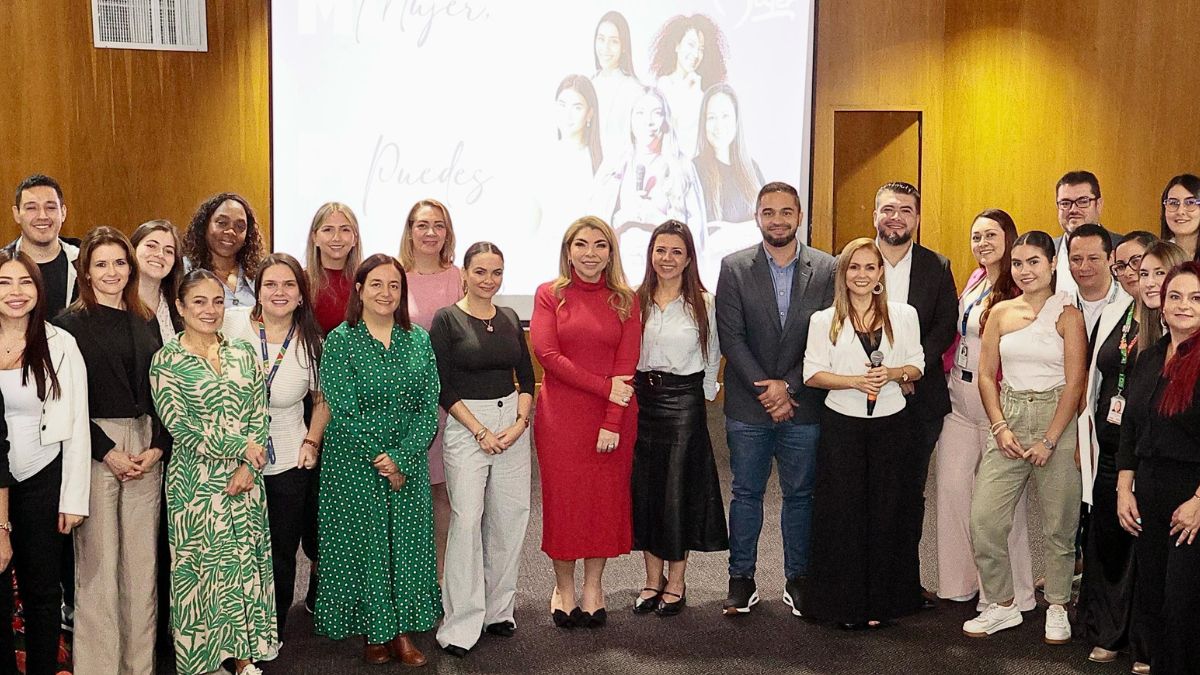 alcaldia de pereira presento a los empresarios de la ciudad su iniciativa alianza empresarial por la mujer copia de web 77