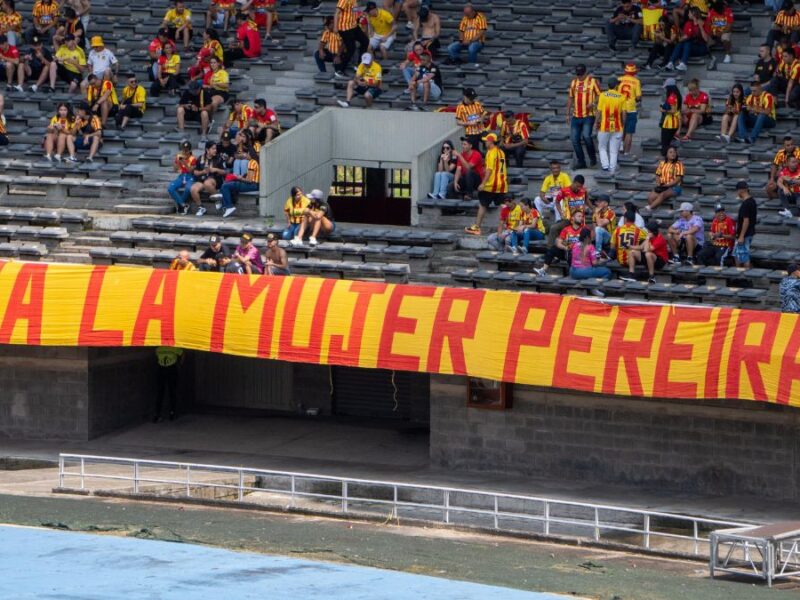 pereira conmemoro el dia internacional de la mujer con una jornada especial en el estadio hernan ramirez villegas copia de web 88