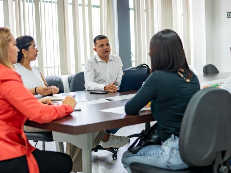 alcaldia de pereira en alianza con oit sena y mintic impulsa formacion gratuita en habilidades digitales copia de web 2025 04 29t131549.676