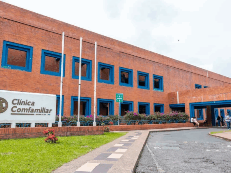 comunicado del agora civica dobre la eleccion del nuevo director de comfamiliar risaralda web 20250421 170157 0000