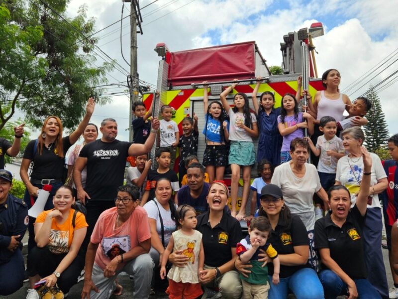 el cuerpo oficial de bomberos pereira forma a los pequenos guardianes de la ciudad copia de web 2025 04 29t132810.260