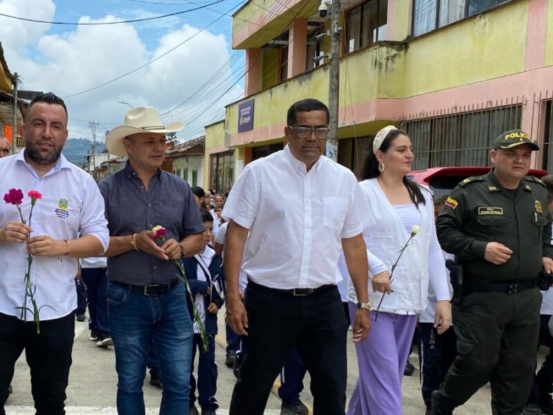 En el municipio de Santuario, Gobernación de Risaralda conmemoró el Día Nacional de la Memoria y Solidaridad 25 en el municipio de santuario gobernacion conmemoro el dia nacional de la memoria y solidaridad copia de web 2025 04 23t181310.353