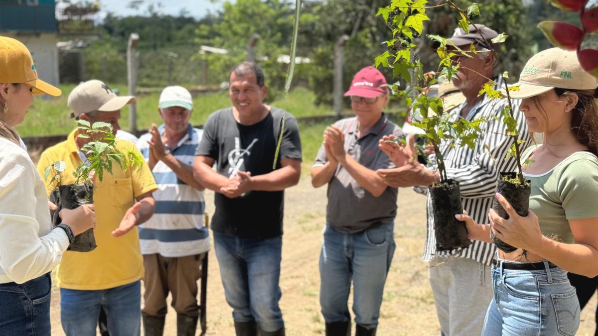 entrega provisional del predio la comuna representa un avance para la paz la memoria y la reforma rural en pereira copia de web 2025 05 12t133911.269