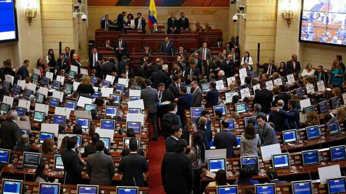 salario de congresistas sube a 52 millones de pesos web 2025 05 20t175958.369