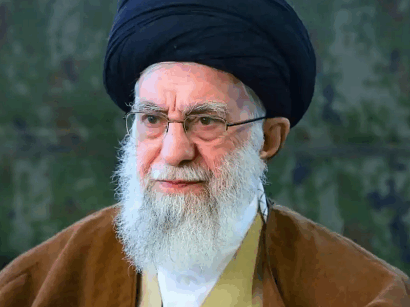 Khamenei lanza advertencia directa a EE. UU.: “Si atacan, habrá daños irreparables”