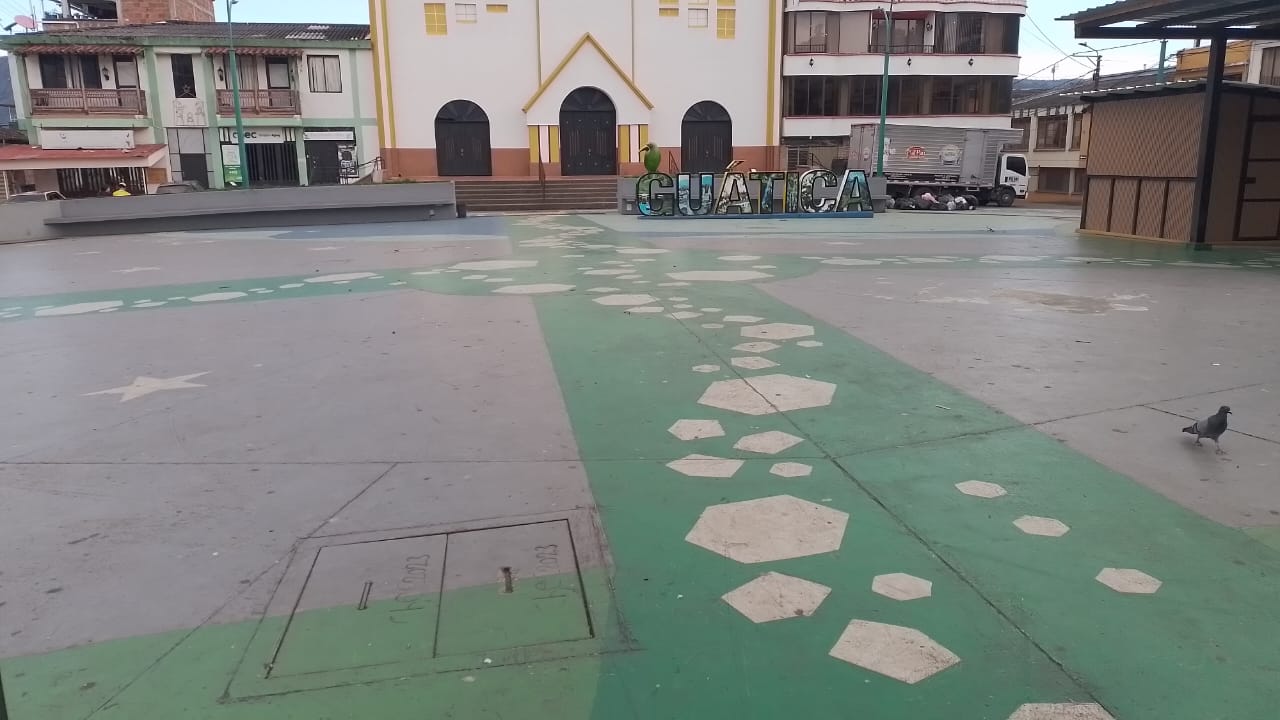 Parque de Guática: un negocio turbio, casetas pagan arriendo y no las usan, alcalde en el ojo del huracán 5 parque de guatica un negocio turbio casetas pagan arriendo y no las usan alcalde en el ojo del huracan whatsapp image 2025 06 18 at 6.06.00 pm