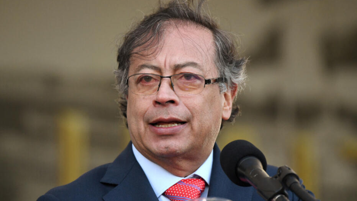 petro revelo que la mafia internacional seria la responsable del atentado contra miguel uribe web 29