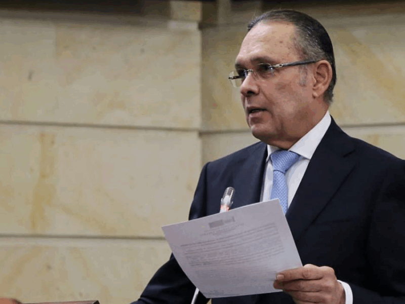 Senado de Colombia alerta a organismos internacionales por posible ruptura del orden constitucional
