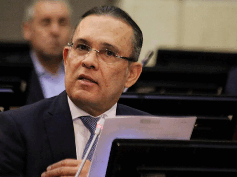 aqui tienes la nota periodistica solicitada optimizada para seo y siguiendo los parametros indicados web 99