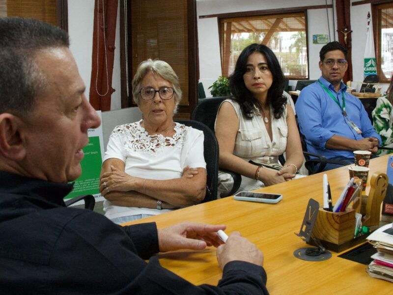 firma de agenda ambiental por la proteccion de las orquideas en risaralda carder copia de web 2025 07 30t185431.046