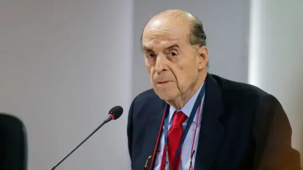 fiscalia investiga audios que implicarian a alvaro leyva en presunto intento de desestabilizacion contra petro web 98