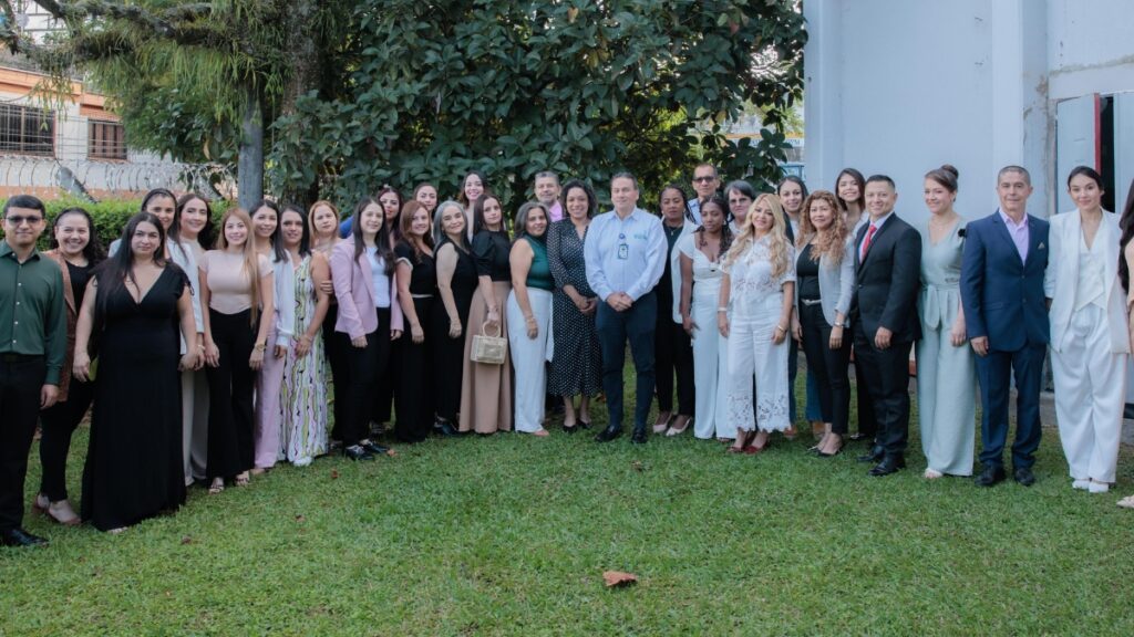 gobernacion de risaralda dignifica la labor de 32 funcionarios del hospital santa monica copia de web 2025 07 31t152531.862