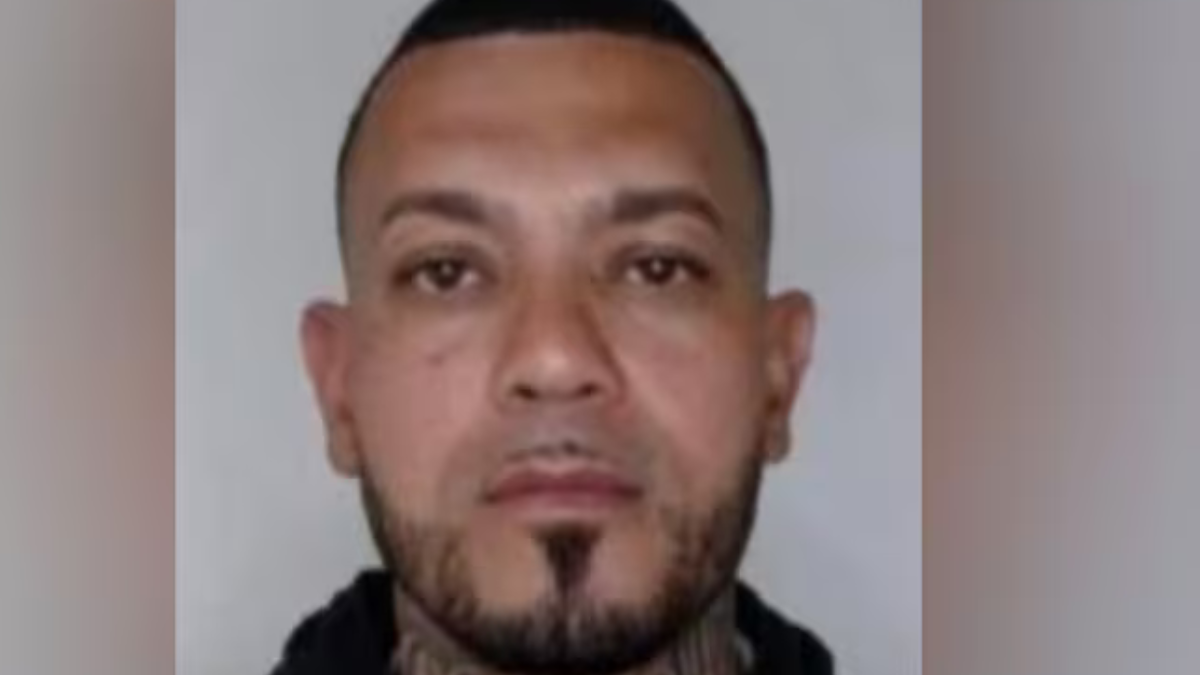 interpol emite notificacion roja contra alias el costeno por atentado a miguel uribe turbay web 1