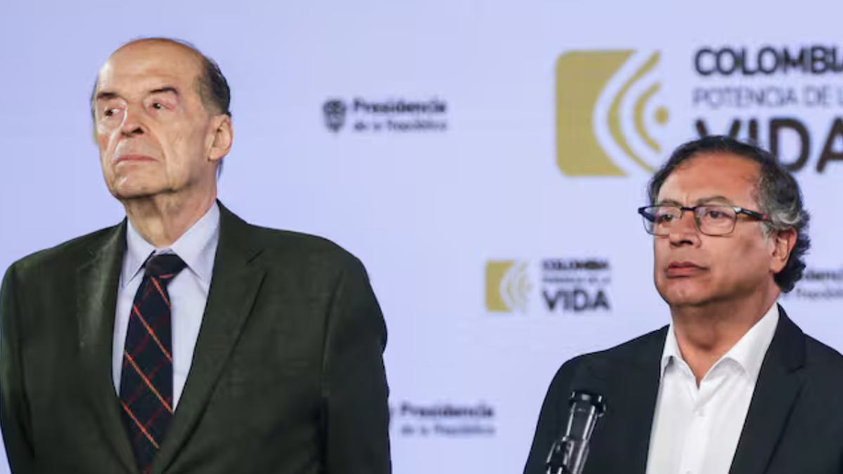 petro denuncia a alvaro leyva por traicion a la patria tras presunto plan para desestabilizar su gobierno web 2025 07 02t125241.081