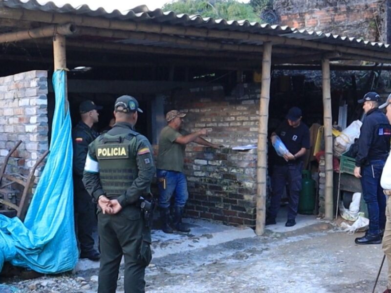 CARDER lideró operativo que desmanteló matadero clandestino que contaminaba el río Otún