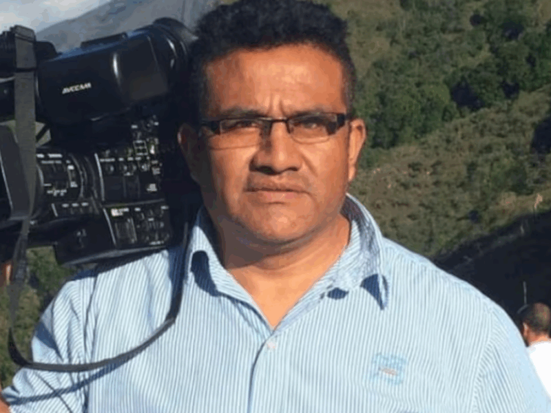 murio el periodista fredy calvache luego de luchar contra el cancer de estomago web 46