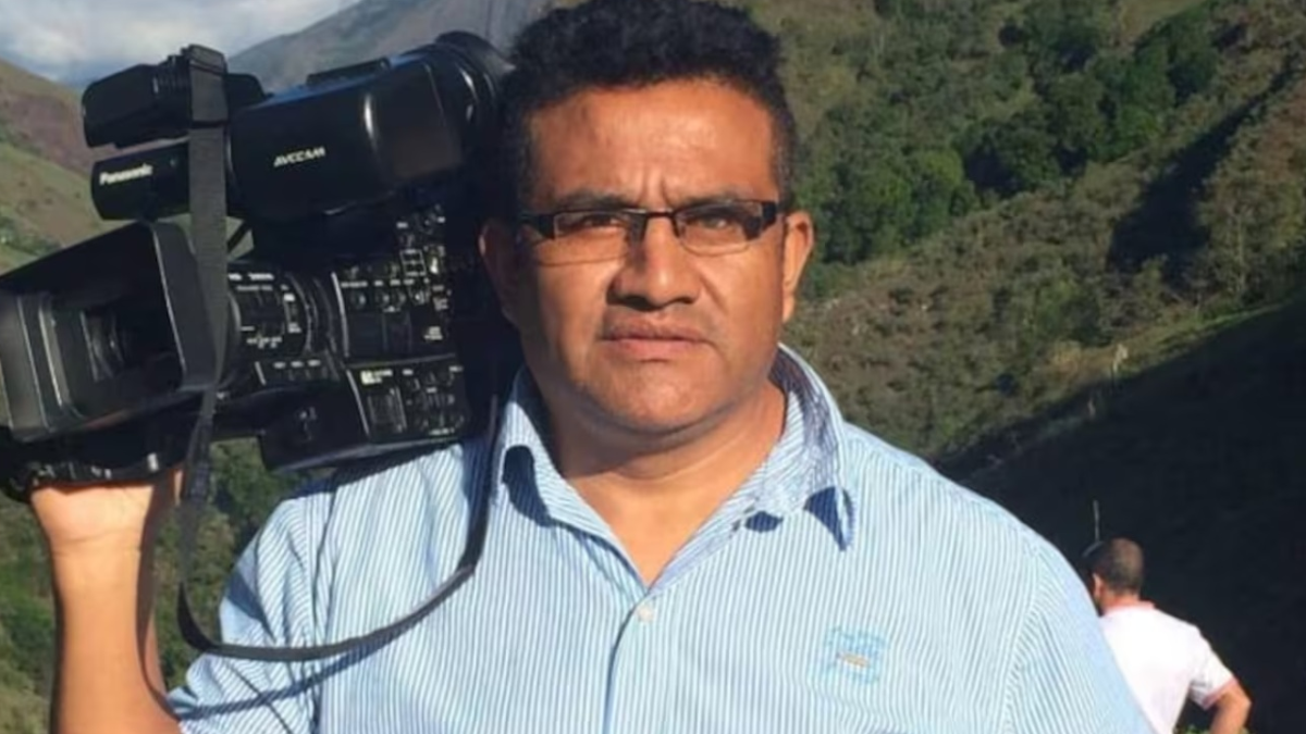 murio el periodista fredy calvache luego de luchar contra el cancer de estomago web 46