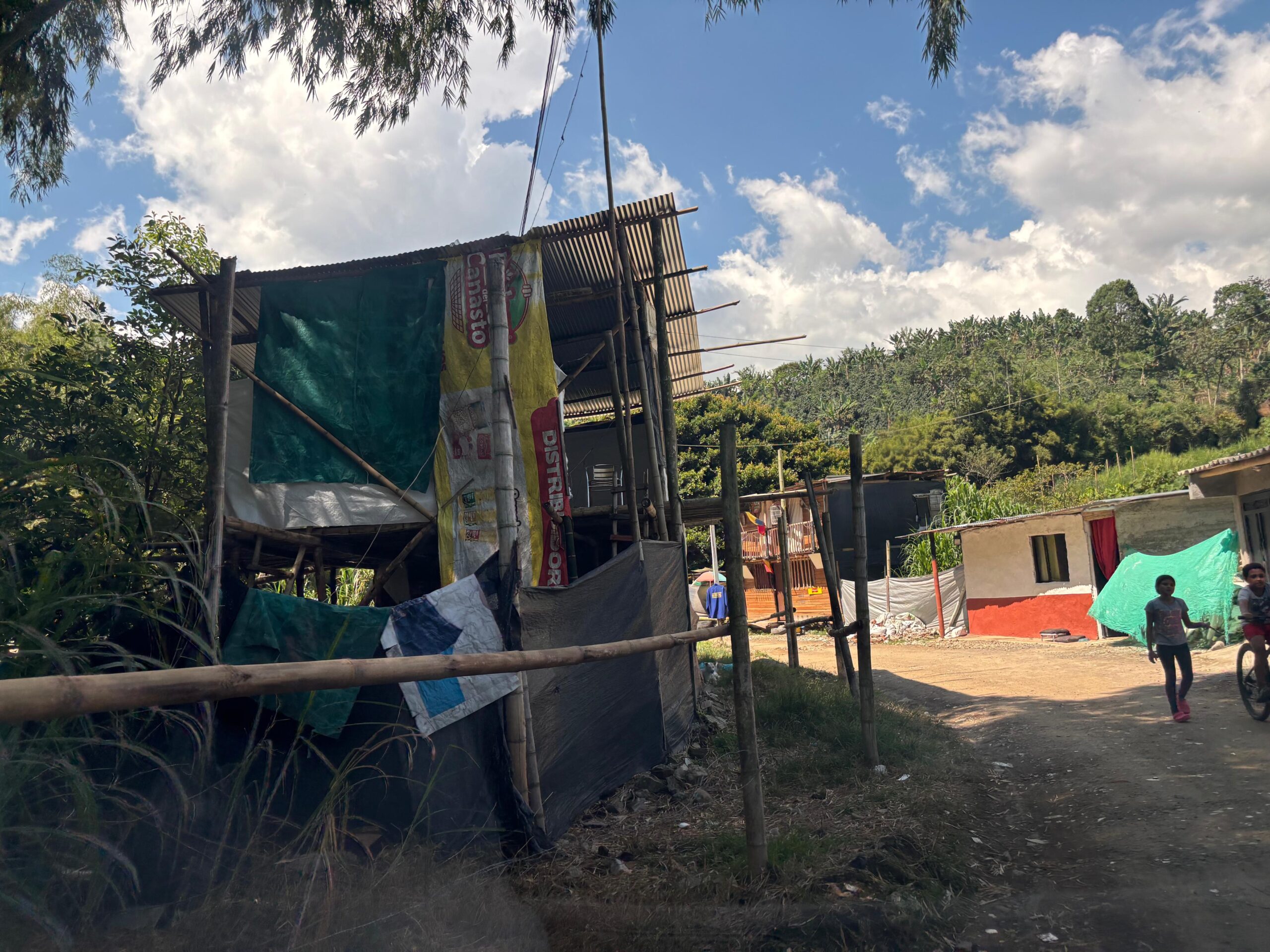 ¿Sin vivienda? Aproveche esta oportunidad de tener casa propia y gratis en Bajos de Bosques de Cuba 4 sin viviendaaproveche esta oportunidad de tener casa propia y gratis en bajos de bosques de cuba whatsapp image 2025 08 01 at 9.19.11 am 2 scaled