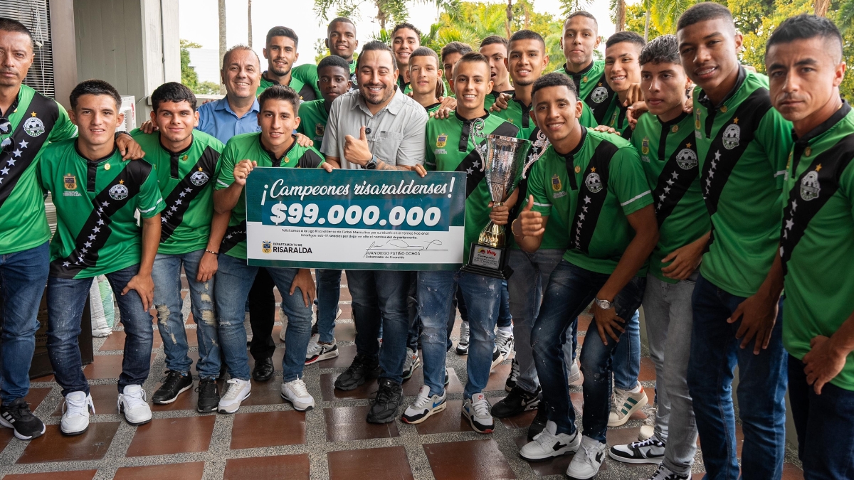 el gobernador juan diego patino se la juega por el deporte en risaralda copia de web 2025 09 08t201528.186