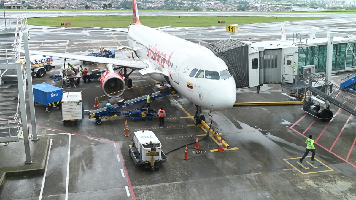Aumenta el flujo de pasajeros internacionales en el Aeropuerto Internacional Matecaña de Pereira 1 aumenta el flujo de pasajeros internacionales en el aeropuerto internacional matecana copia de web 2025 10 30t130414.515