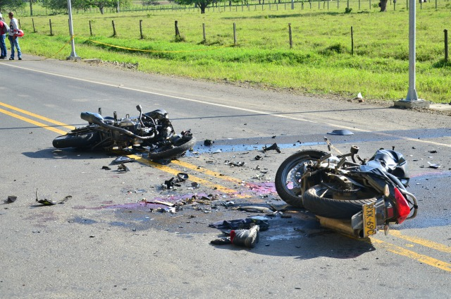 El Viajero - La Virginia, la carretera de la muerte, van 43 fallecidos, entre las 6 pm y la medianoche la hora fatal 5 el viajero la virginia la carretera de la muerte van 43 fallecidos entre las 6 pm y la medianoche la hora fatal image