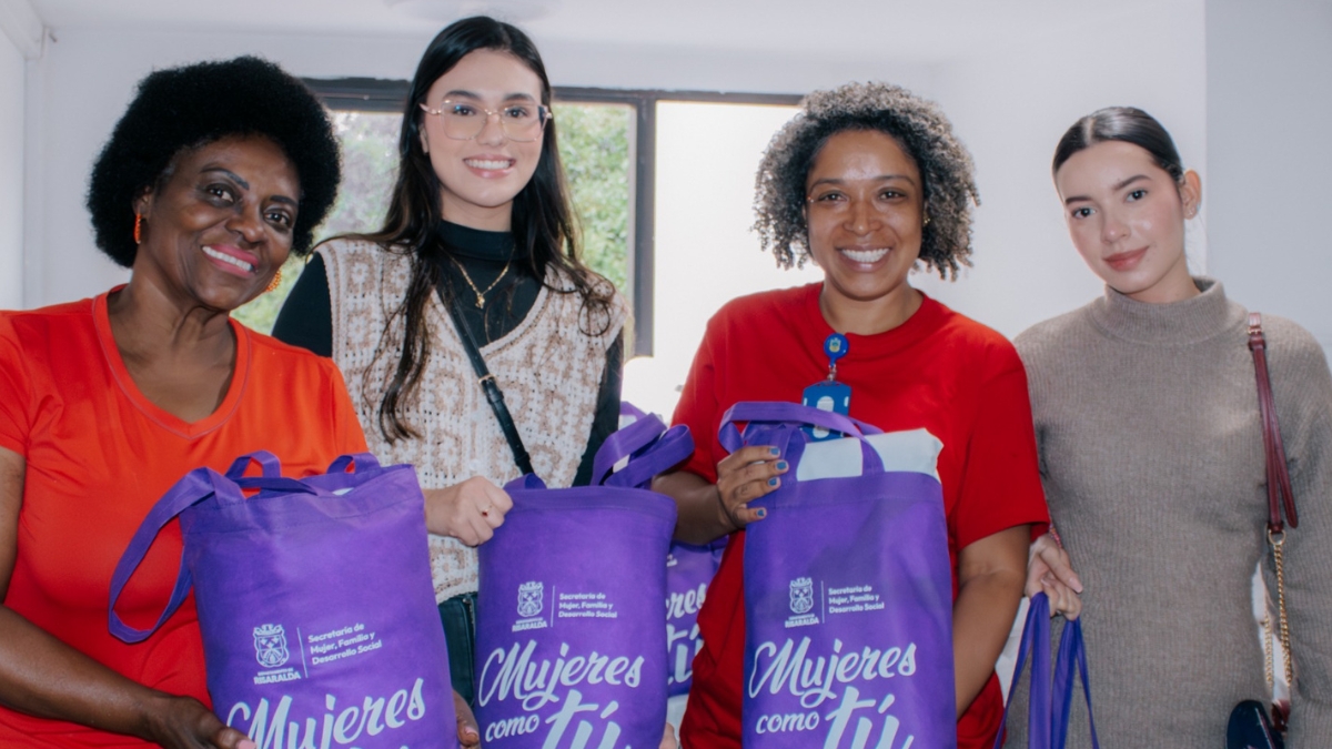 gobernacion de risaralda entrega telas a mujeres emprendedoras del departamento copia de web 2025 10 13t163406.041