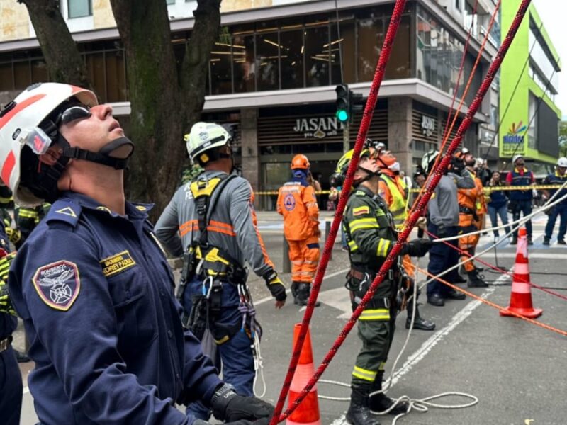 Simulacro de rescate seguro en alturas, mostró la capacidad operativa de los organismos de socorro de Pereira 6 Simulacro de rescate seguro en alturas, mostró la capacidad operativa de los organismos de socorro de Pereira