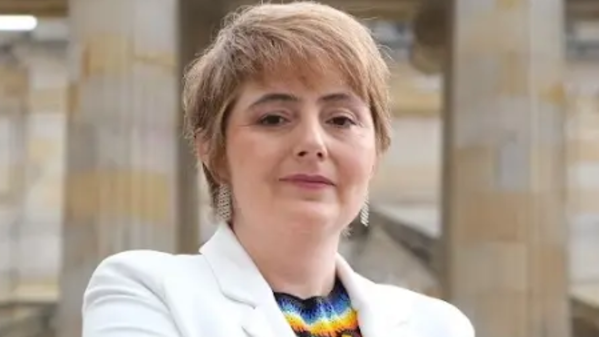 Carolina Giraldo recibe el premio “Mujer Influyente 2025” en Política Electoral 1 carolina giraldo recibe el premio mujer influyente 2025 en politica electoral web 14