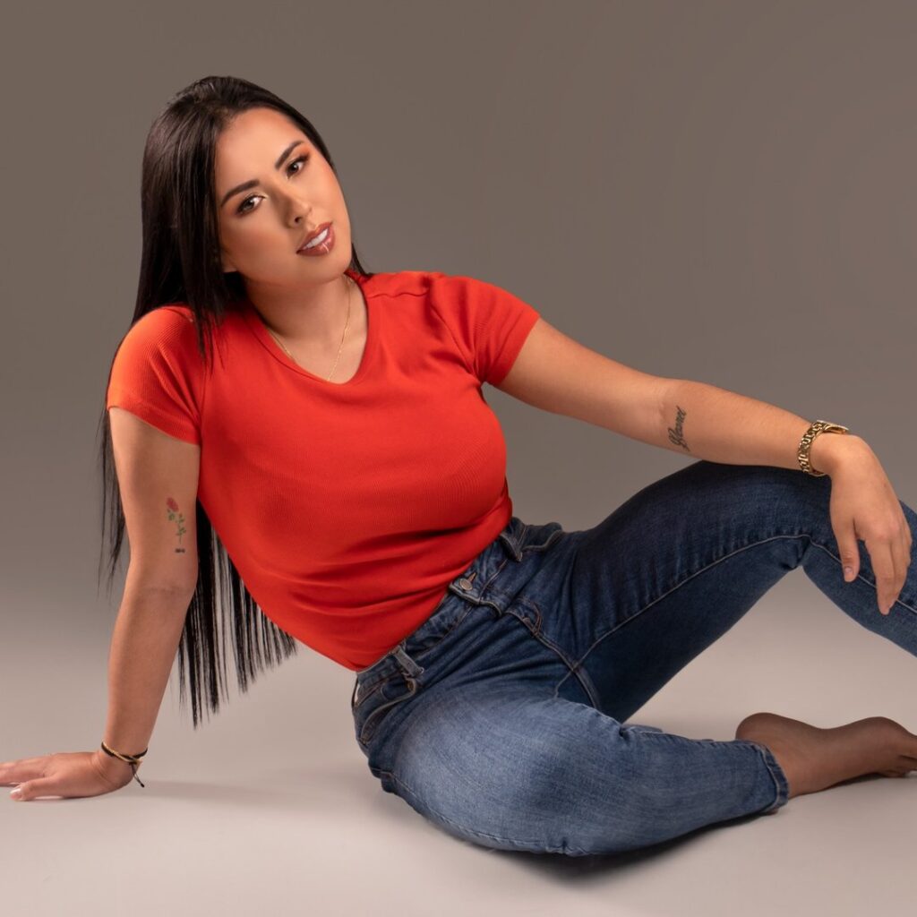 juliana calderon confirma su romance y responde a rumores sobre el ex de aida victoria 395384502 820393563174068 8002220533240156074 n