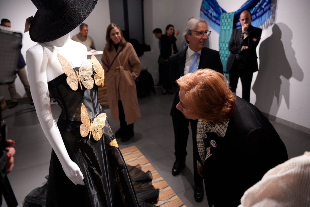 La canciller Rosa Yolanda Villavicencio instala en Madrid el mayor encuentro europeo dedicado a la artesanía colombiana. 1 la canciller rosa yolanda villavicencio instala en madrid el mayor encuentro europeo dedicado a la artesania colombiana whatsapp image 2025 11 18 at 4.34.32 pm 1